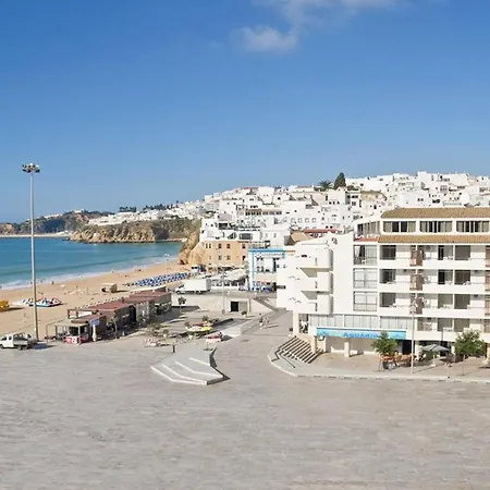 #070 T0 Edificio By Holidays *