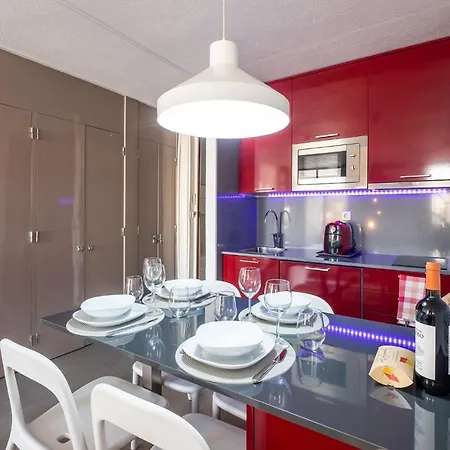 #070 T0 Edificio By Holidays